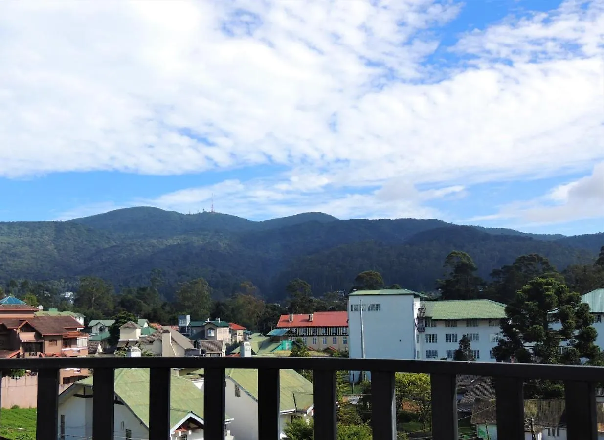 The Teak By Lakbima Apartment Nuwara Eliya